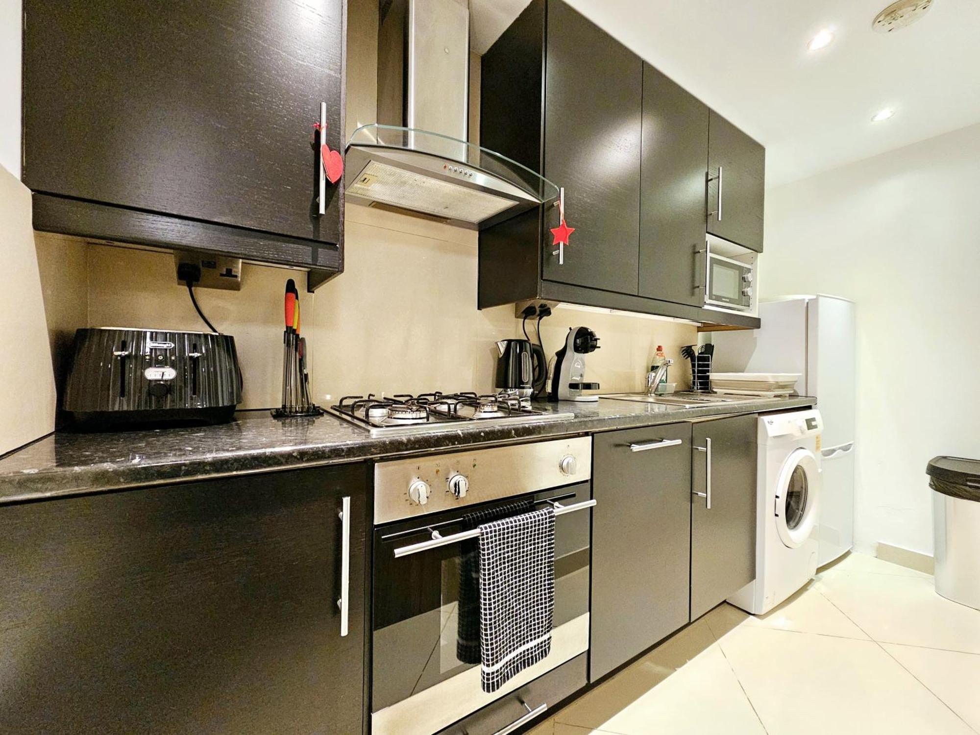 Modern Hyde Park Home With Private Entrance & Private Back Patio Near Bayswater & Paddington Stations Λονδίνο Εξωτερικό φωτογραφία